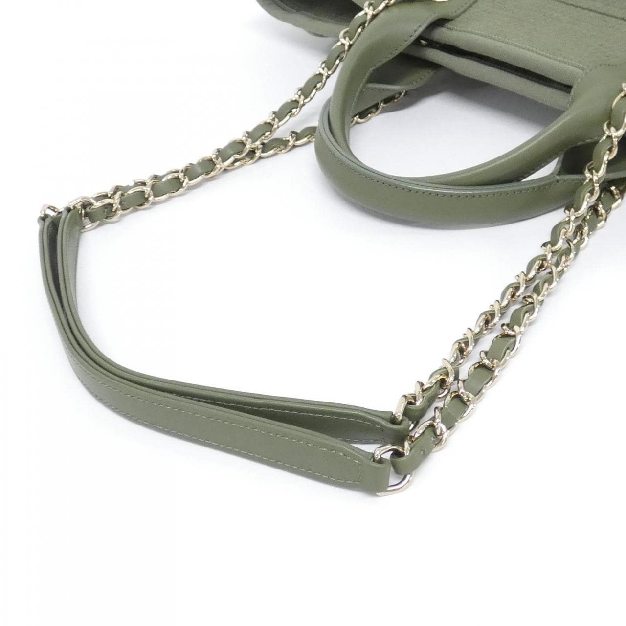 CHANEL Deauville AS3257 Handbag 5