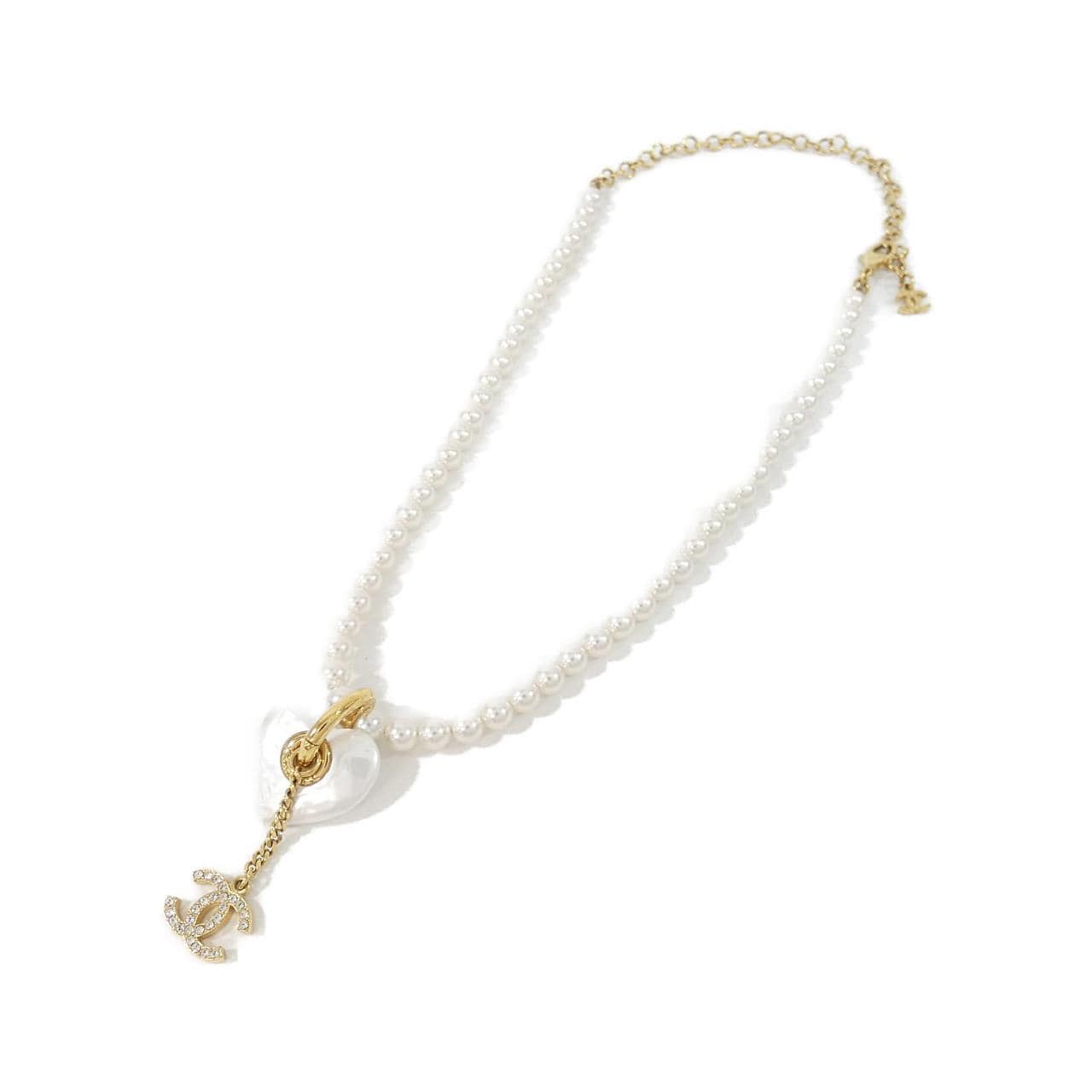 CHANEL ABD082 2
