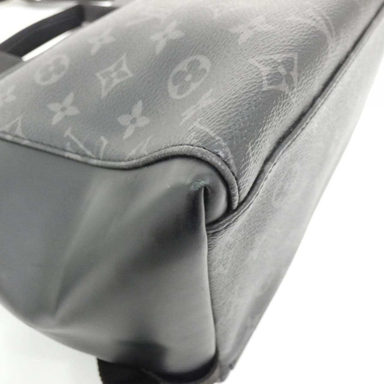 LOUIS VUITTON Eclipse M40510 Shoulder Monogram 3