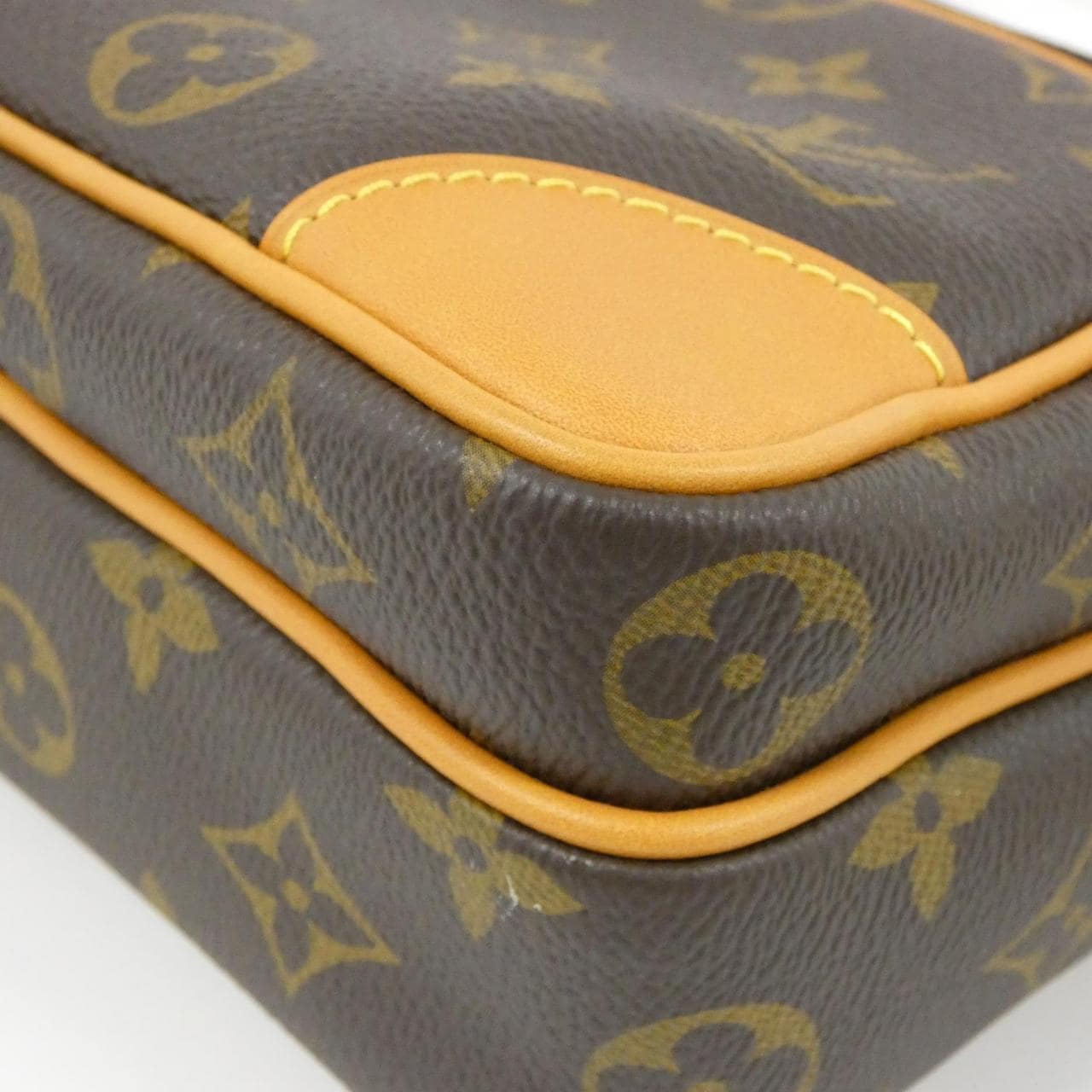LOUIS VUITTON Nile M14016 肩背包 Monogram 3