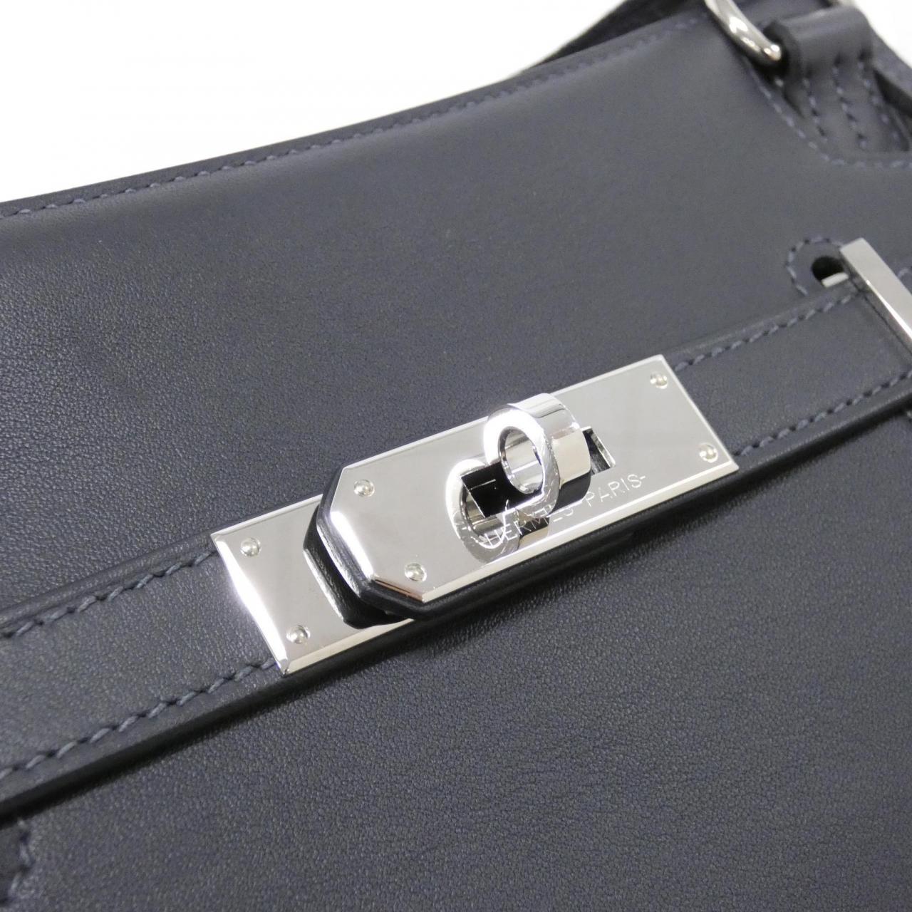 HERMES 084332CK 肩背包 Swift 5