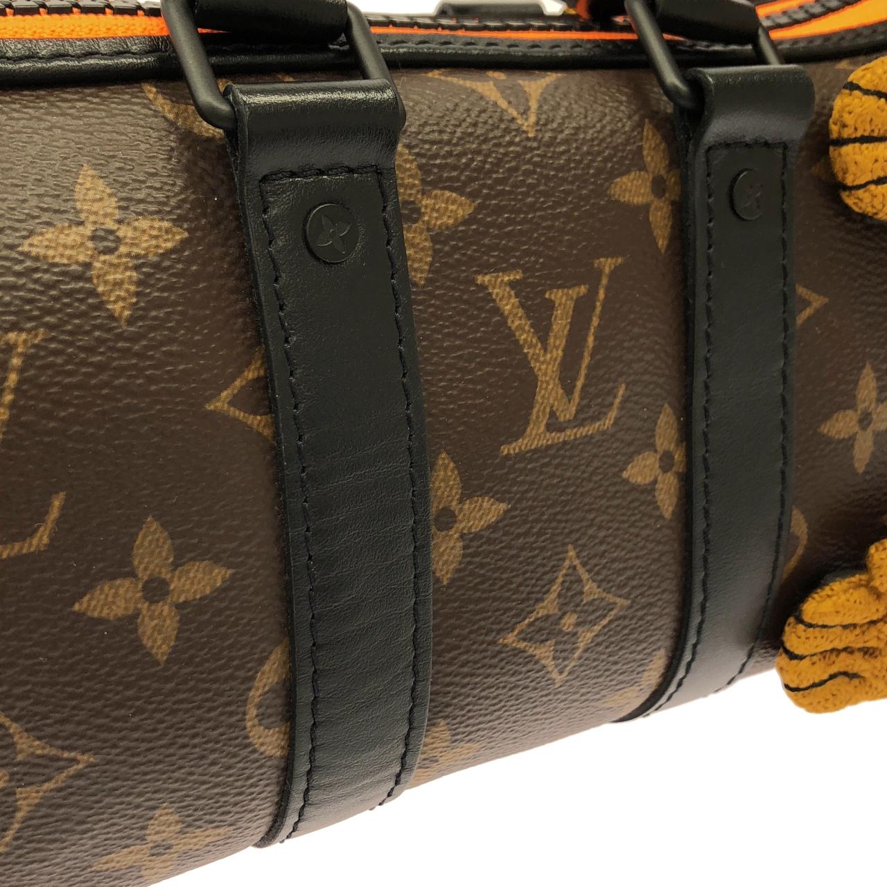 LOUIS VUITTON Keepall M80118 Boston Monogram 4