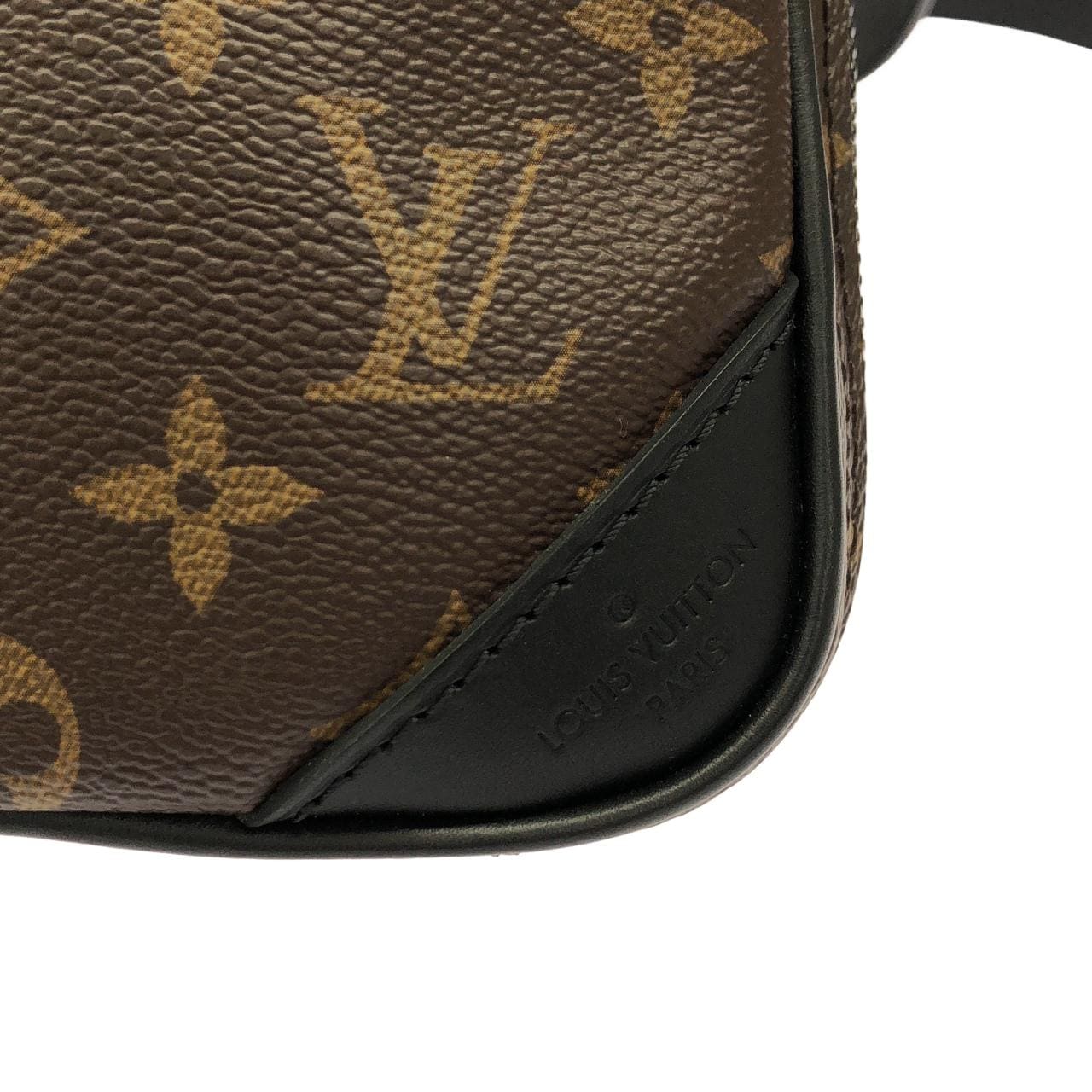 LOUIS VUITTON M44477 肩背包 Monogram 4