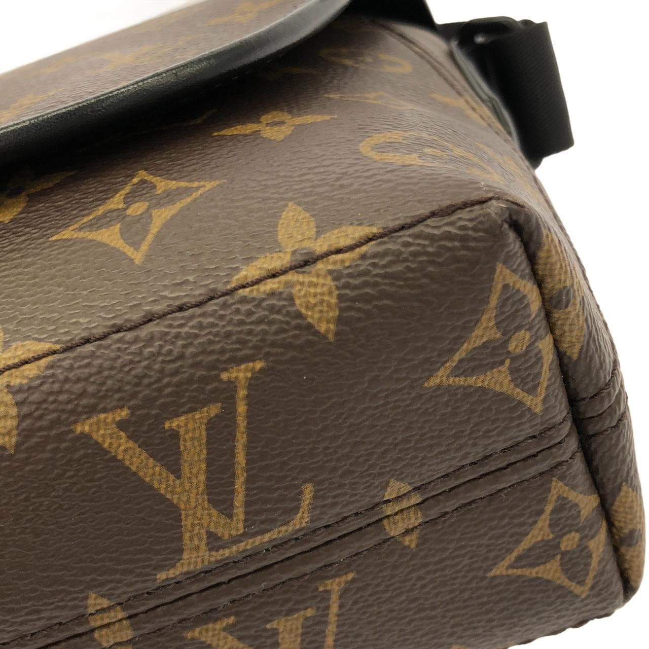 LOUIS VUITTON M45557 肩背包 Monogram 3