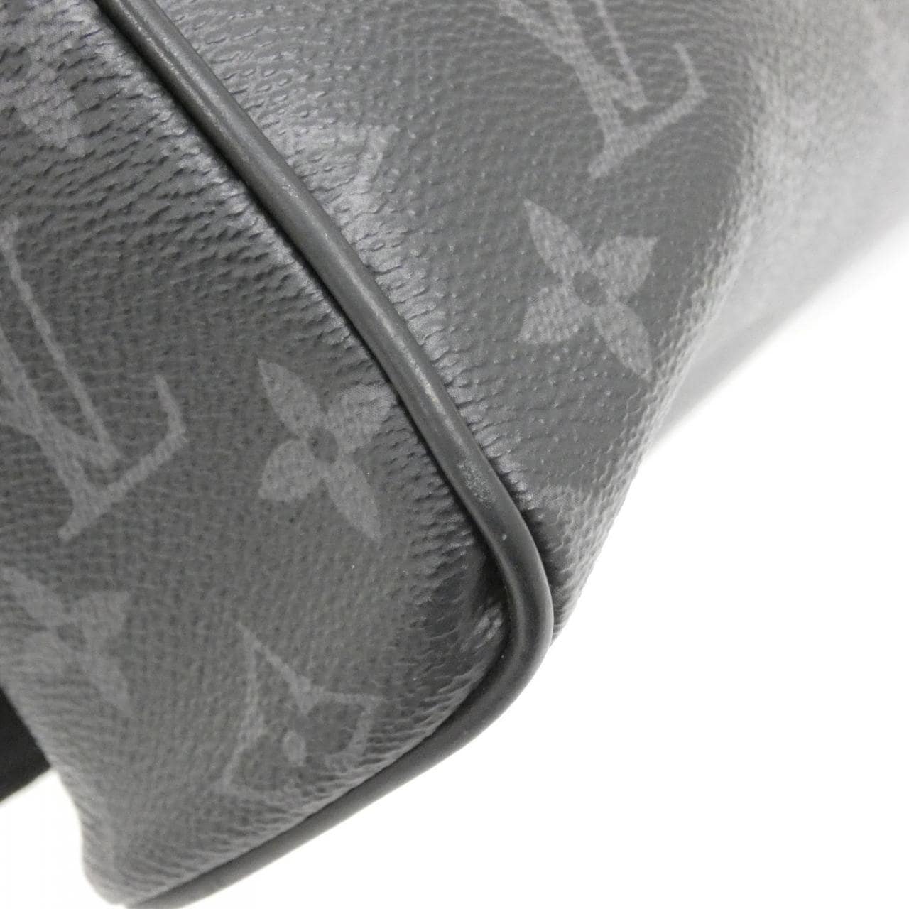 LOUIS VUITTON District M44001 肩背包 Monogram 4
