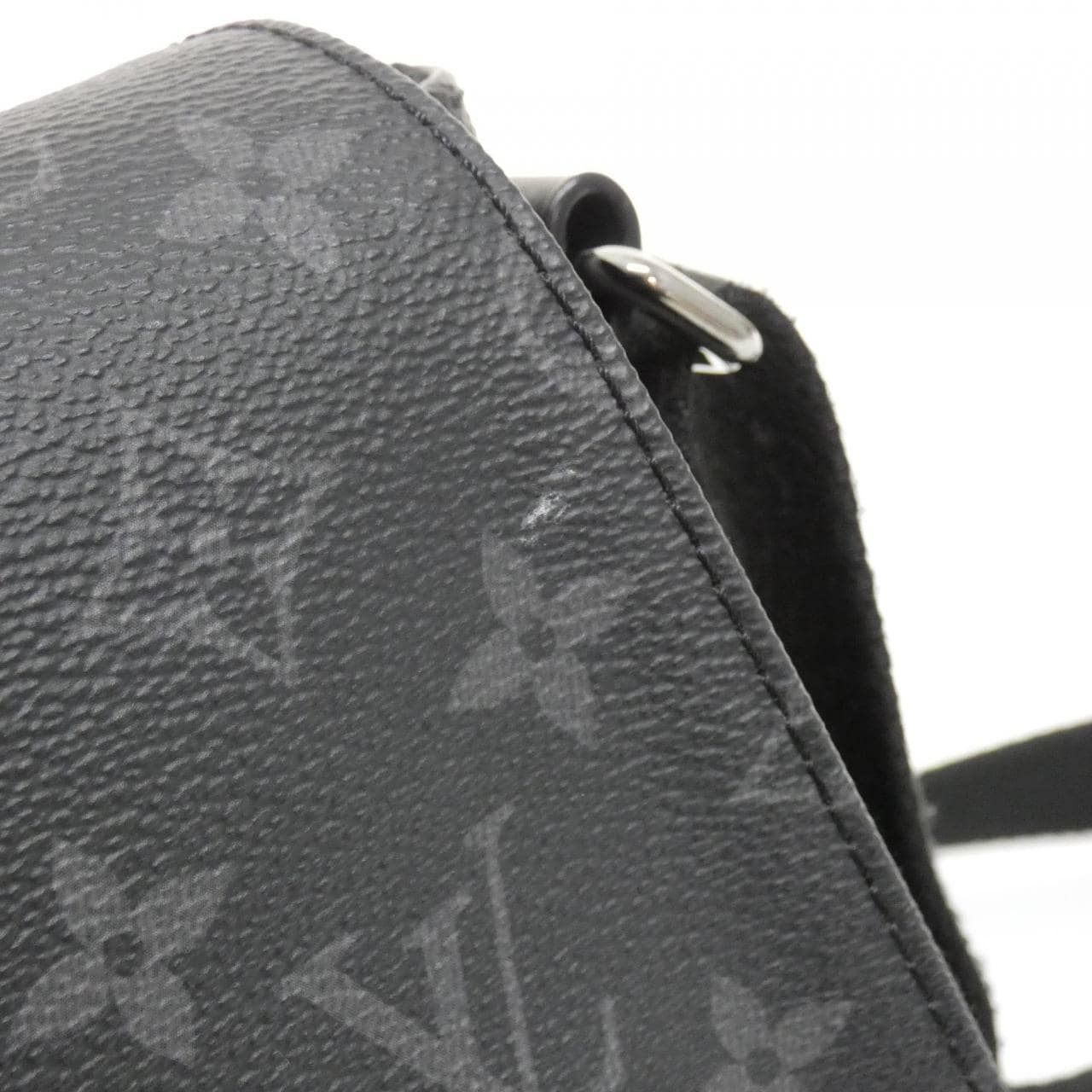 LOUIS VUITTON District M44001 肩背包 Monogram 5