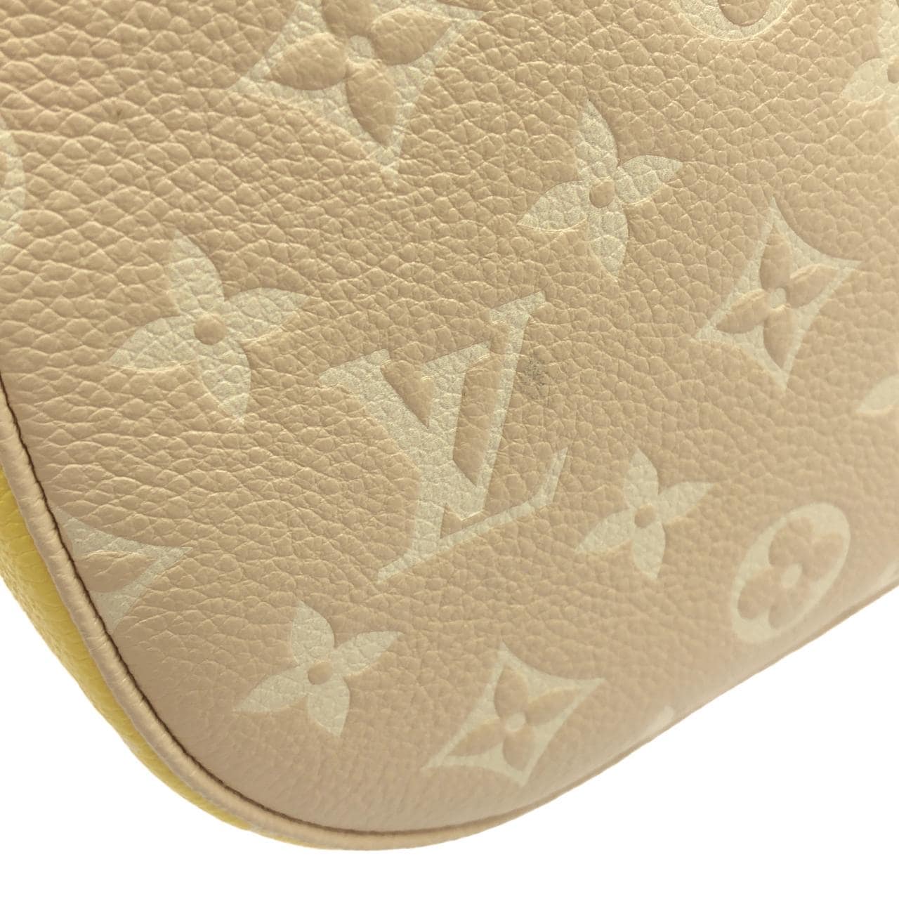 LOUIS VUITTON M46113 肩背包 Monogram 4