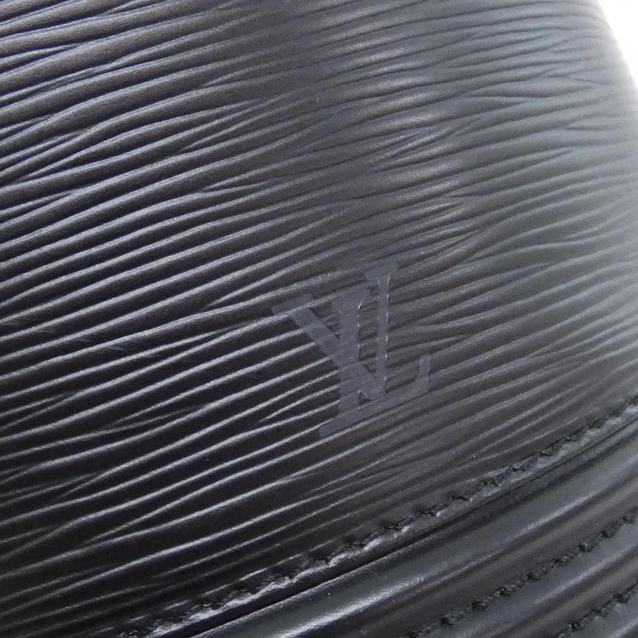 LOUIS VUITTON M48032 手提包 Epi 4