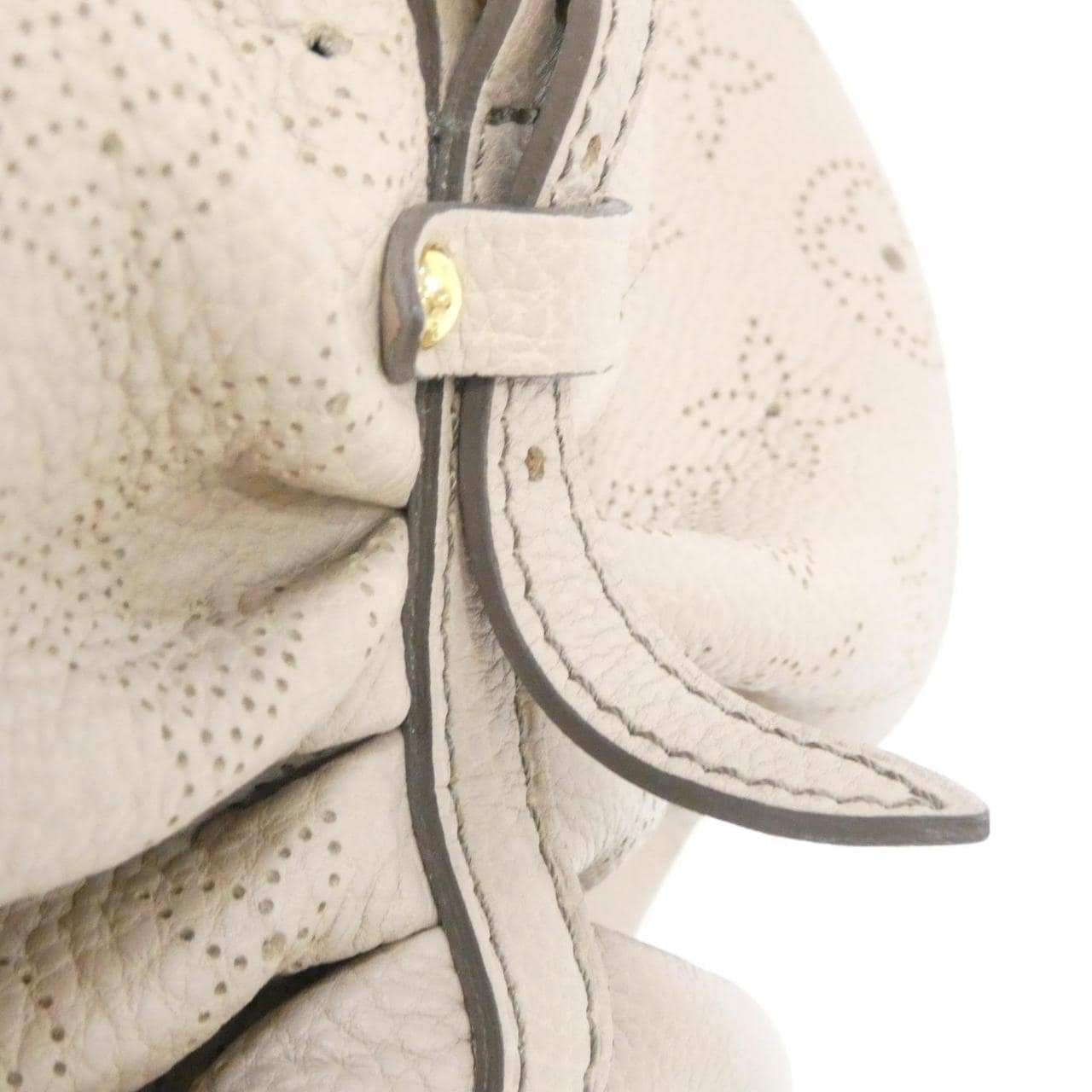 LOUIS VUITTON Mahina M93170 肩背包 5