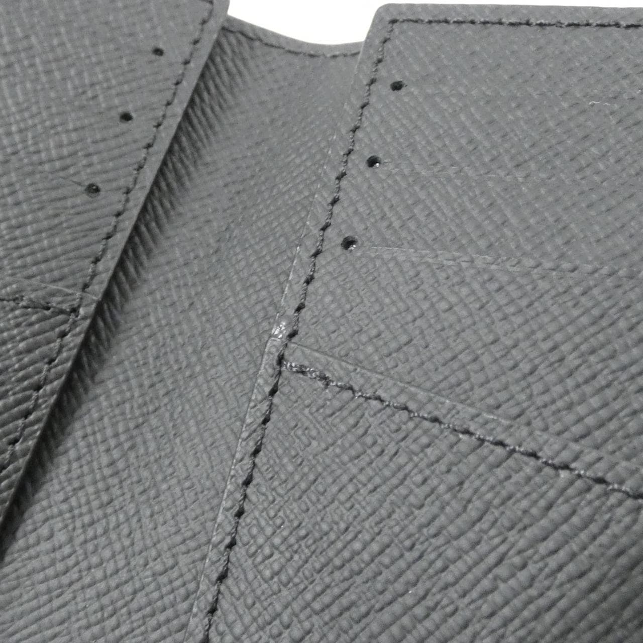 LOUIS VUITTON Eclipse M62294 Coin Case Monogram 4