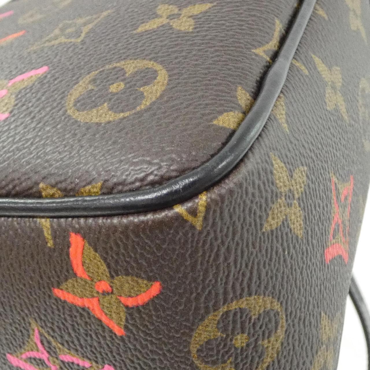 LOUIS VUITTON M45890 肩背包 Monogram 3