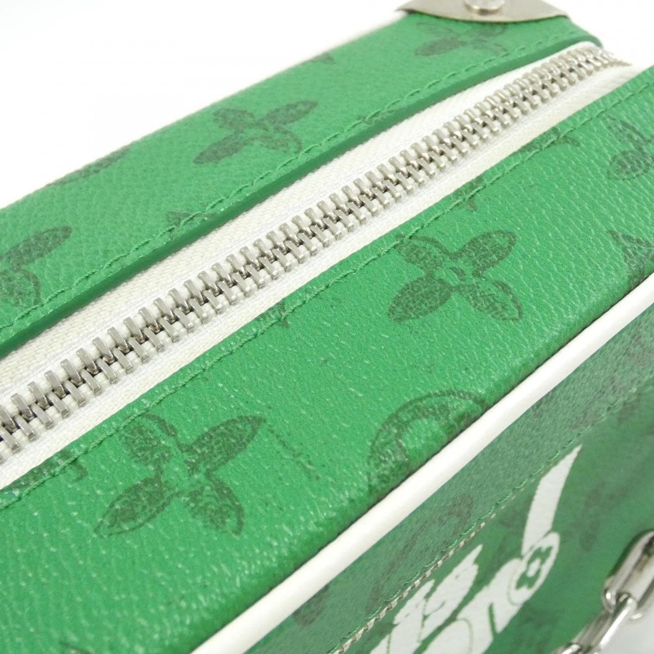 LOUIS VUITTON Soft Trunk M80816 肩背包 Monogram 5