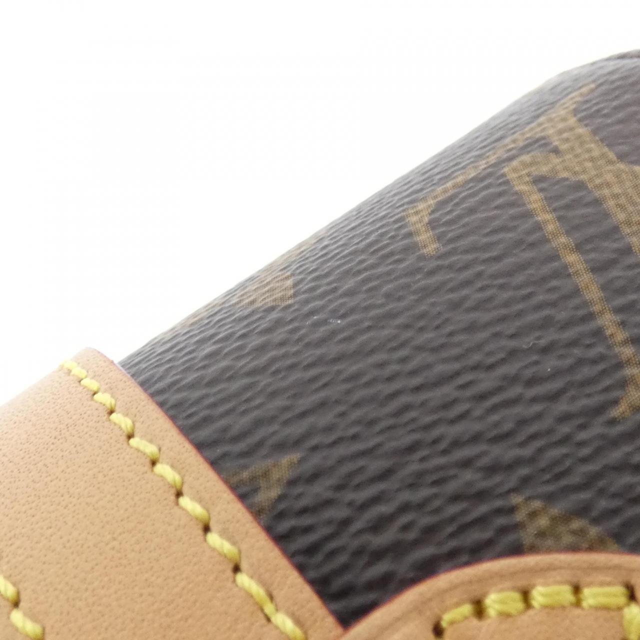 LOUIS VUITTON M46643 肩背包 Monogram 4