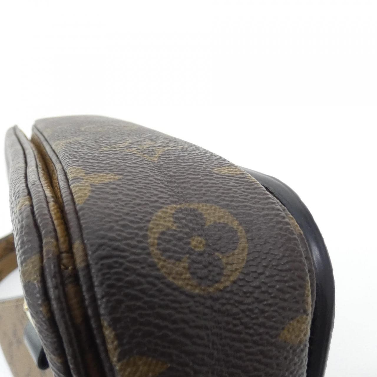 LOUIS VUITTON Pochette M44876 Handbag Monogram 4