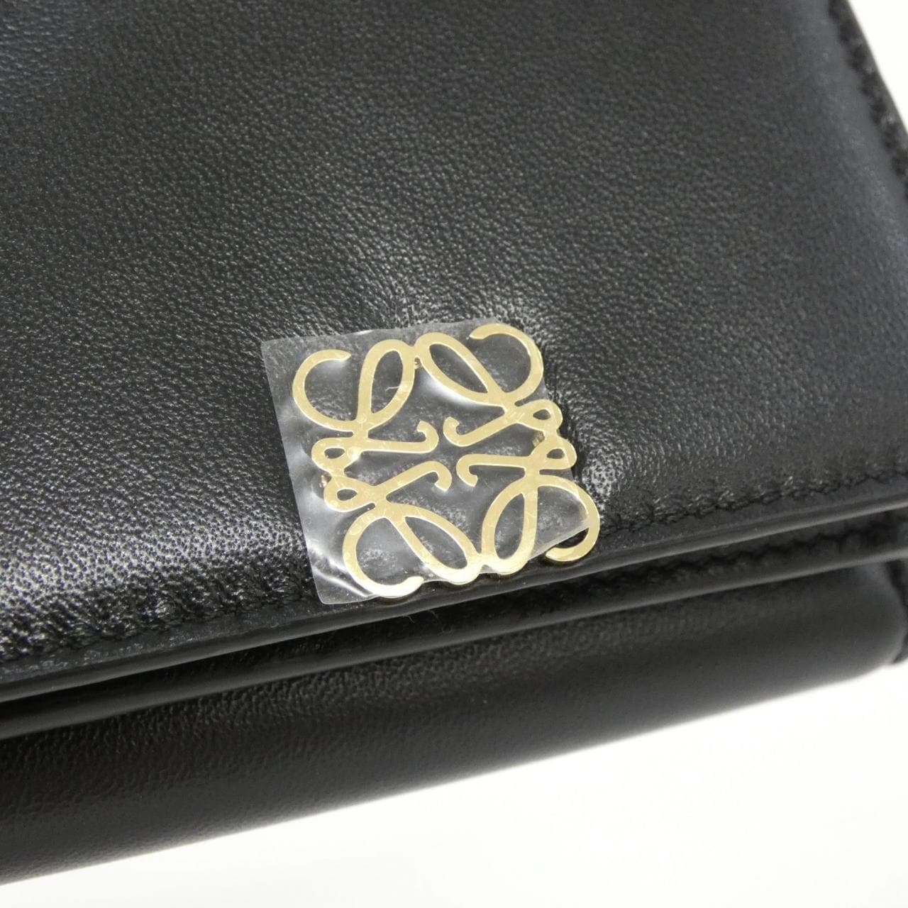 LOEWE C821TR2X10 Wallet Lambskin 3