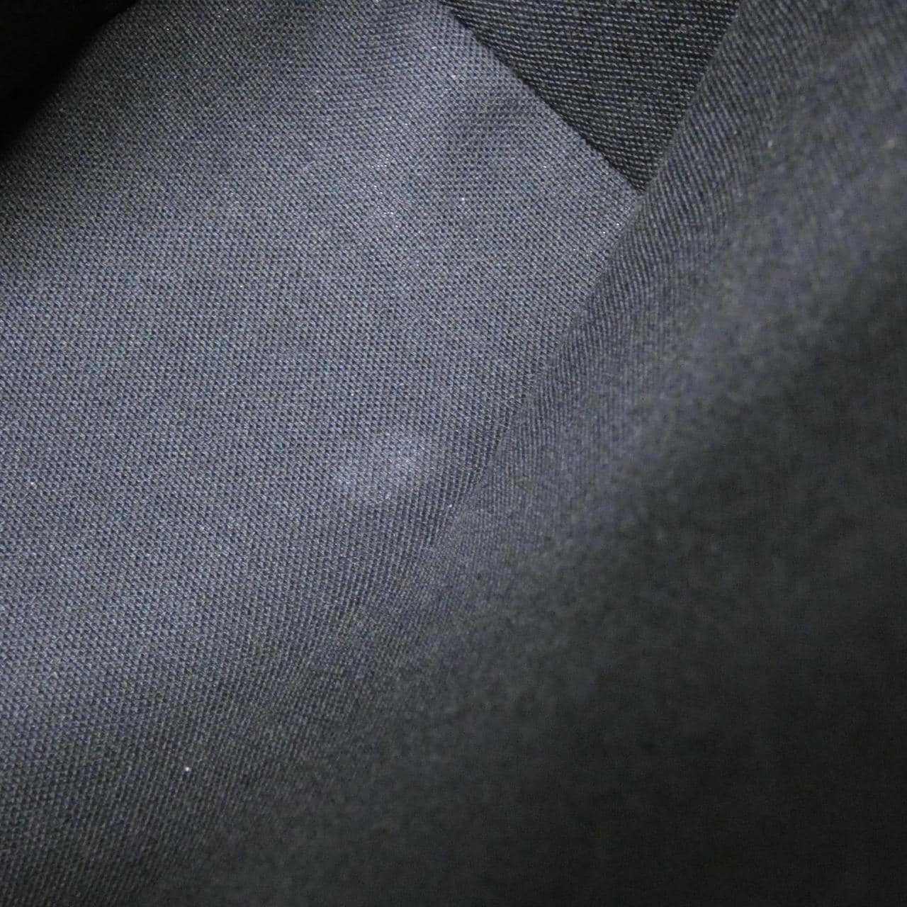 LOUIS VUITTON M32624 肩背包 3