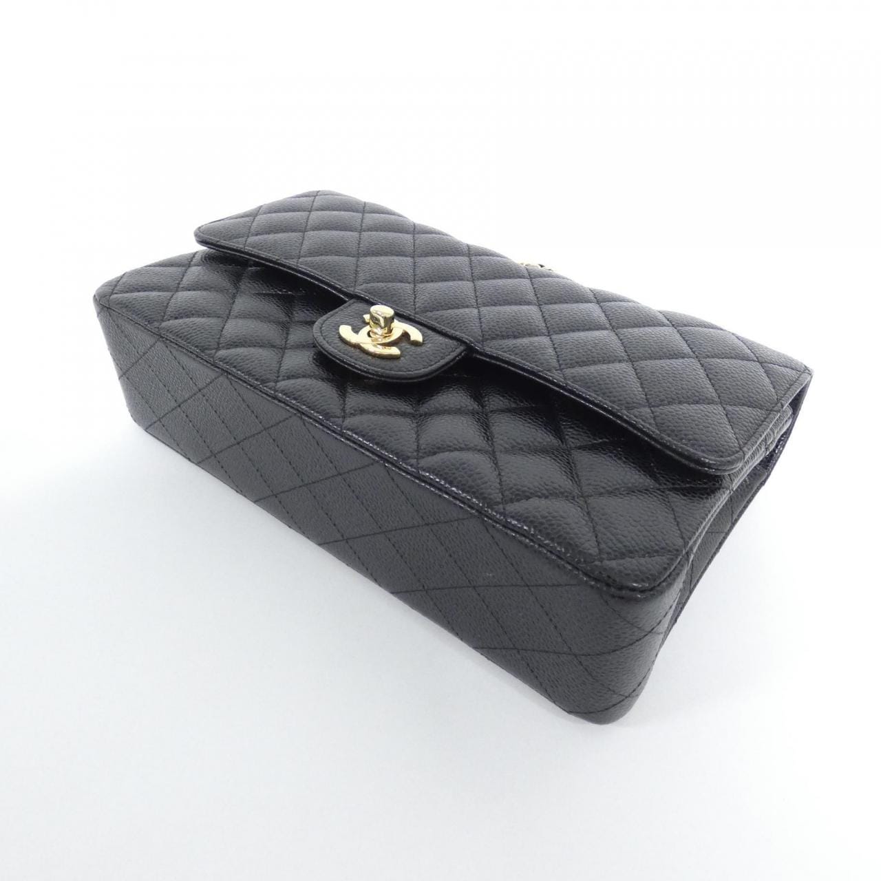 CHANEL Matelasse 1112 Shoulder Grained Calfskin 3