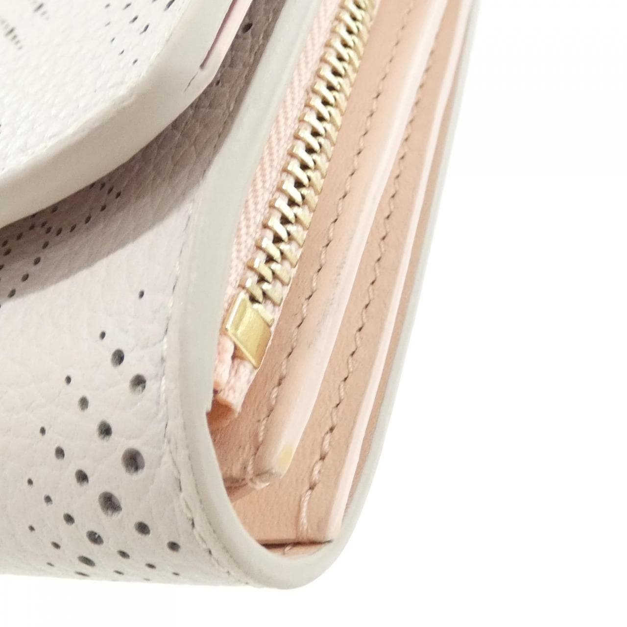 LOUIS VUITTON Mahina M14172 銀包 3