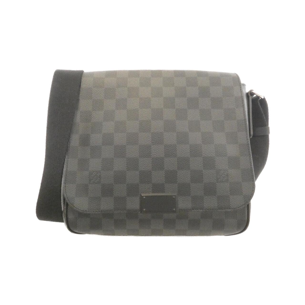 LOUIS VUITTON District N41260 Shoulder Damier
