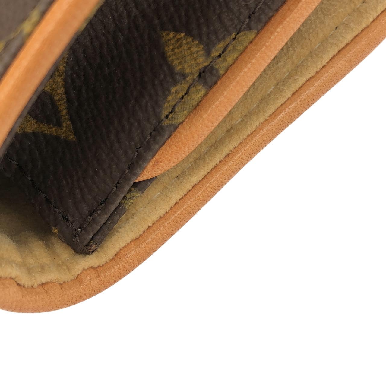 LOUIS VUITTON Pochette M51852 肩背包 Monogram 4