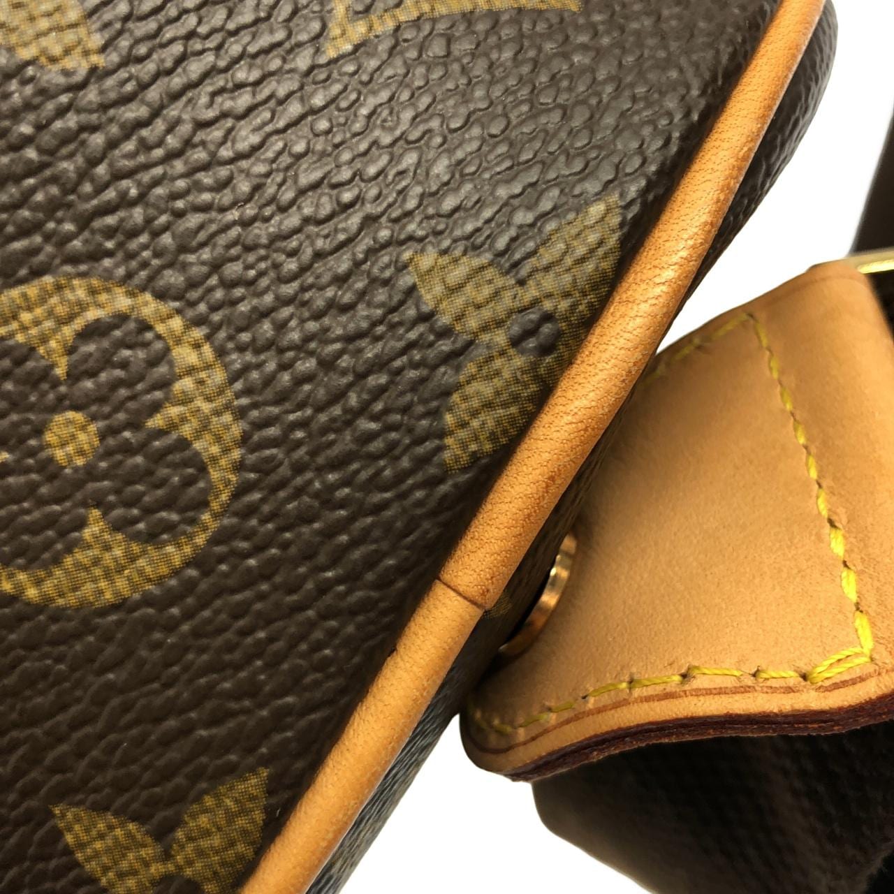 LOUIS VUITTON Pochette M51870 Shoulder Monogram 3