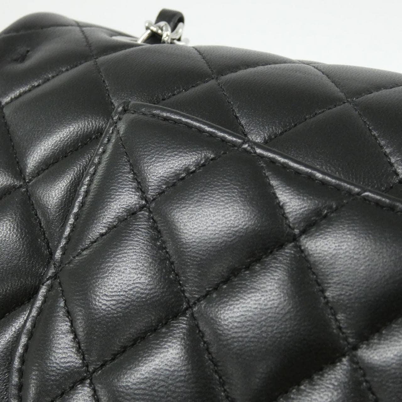 CHANEL Matelasse 1112 Shoulder Lambskin 5