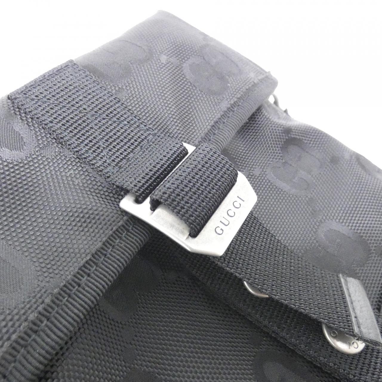 GUCCI 643858 H9HKN 肩背包 尼龍 4