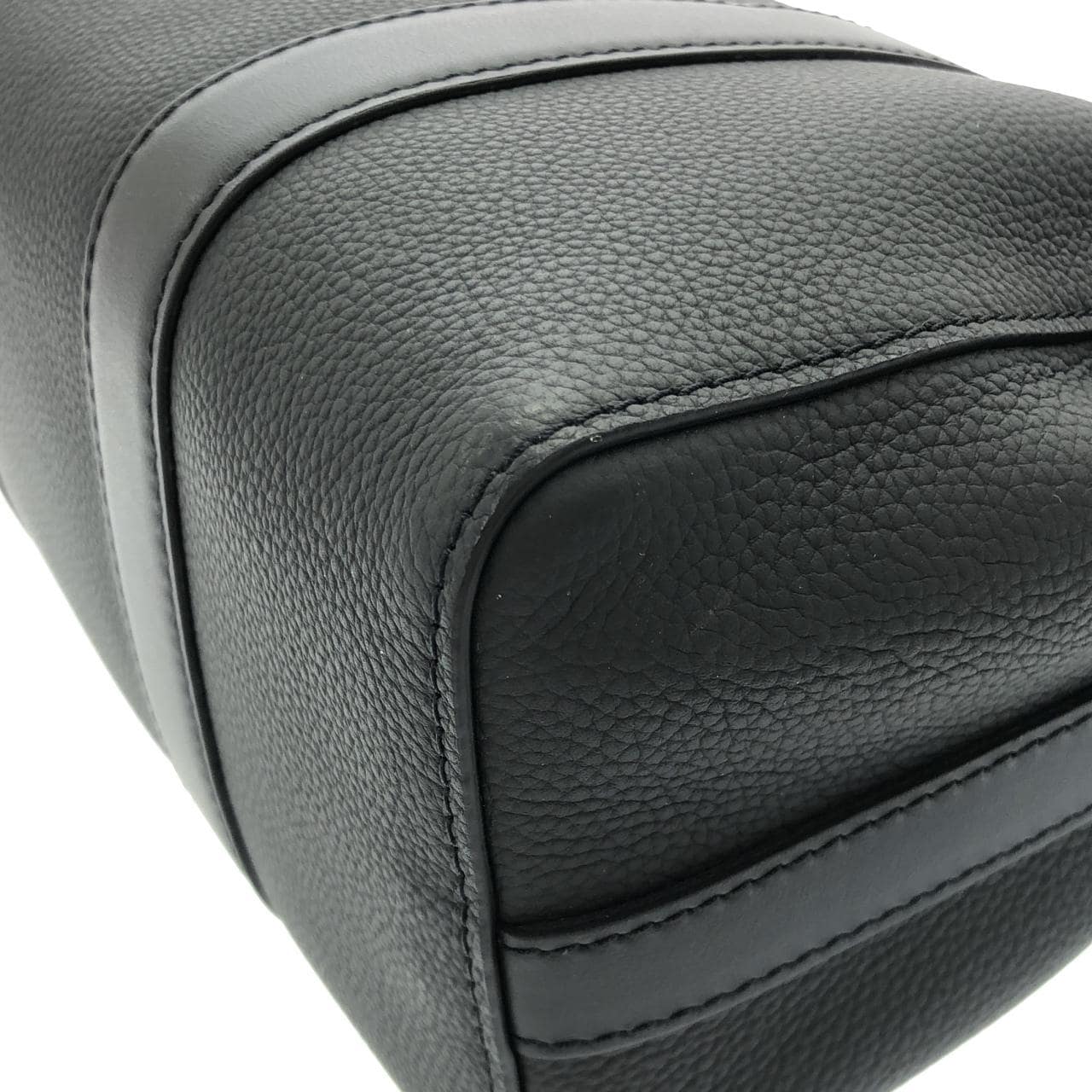 LOUIS VUITTON Keepall M59255 肩背包 羊皮 2