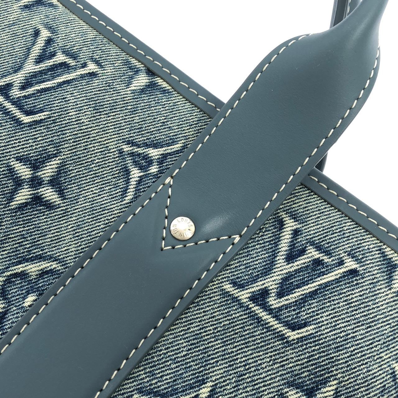 LOUIS VUITTON M22537 Tote Monogram 5