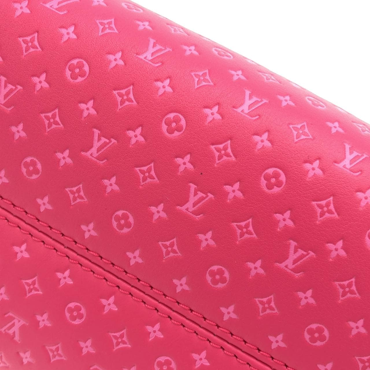 LOUIS VUITTON Speedy M22286 肩背包 羊皮 3