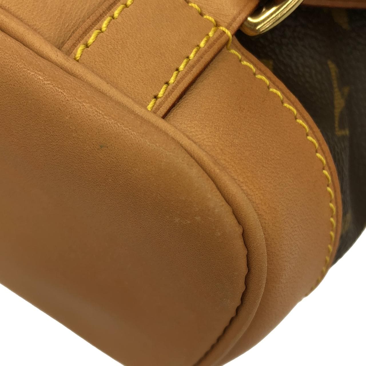 LOUIS VUITTON Montsouris M51136 背包 Monogram 3
