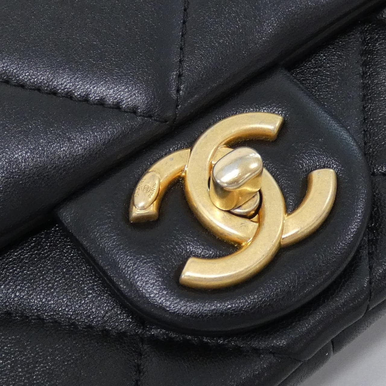CHANEL AS4861 肩背包 羊皮 4
