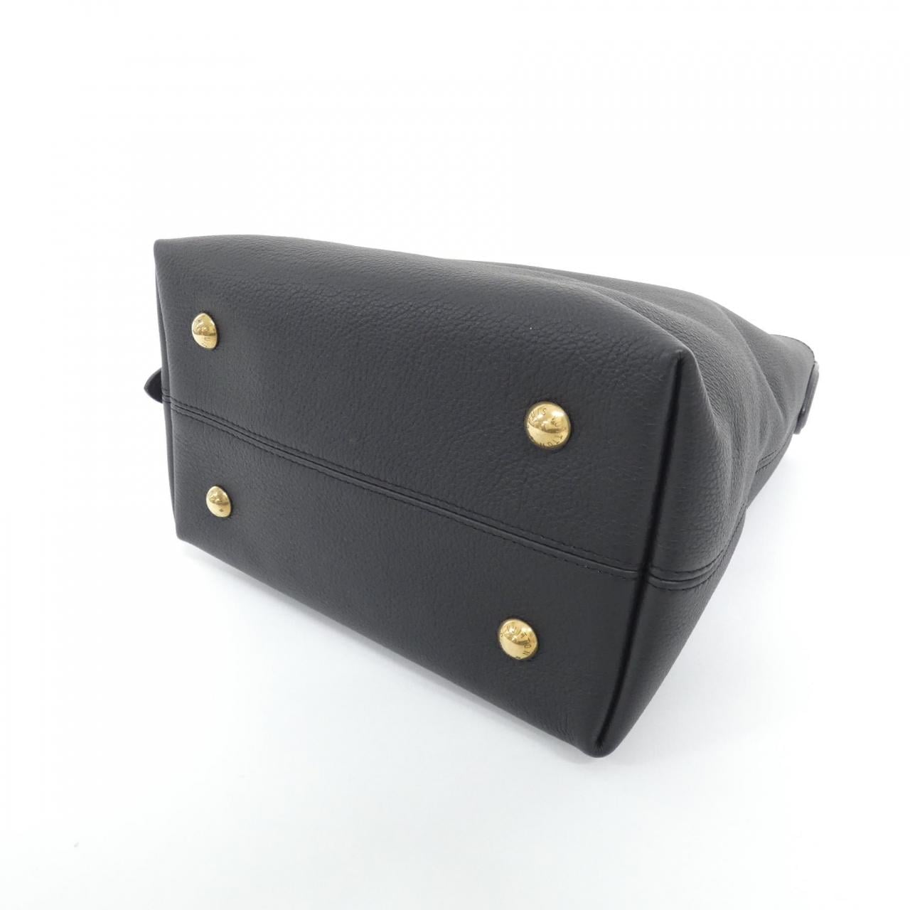 LOUIS VUITTON M25352 Shoulder 3
