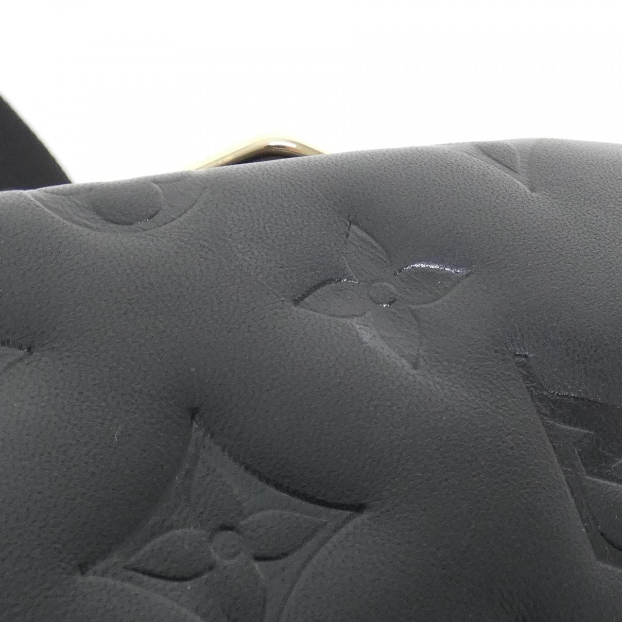 LOUIS VUITTON M57790 肩背包 羊皮 3