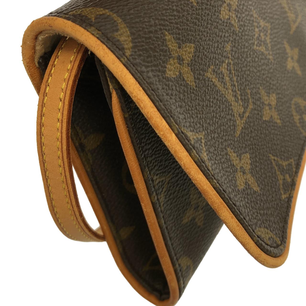 LOUIS VUITTON Pochette M51852 肩背包 Monogram 5