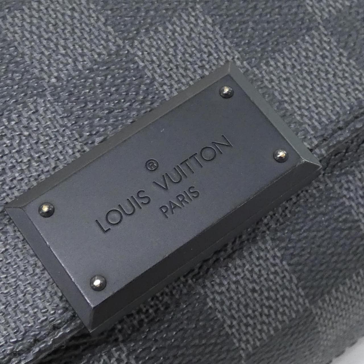LOUIS VUITTON District N41260 Shoulder Damier 5
