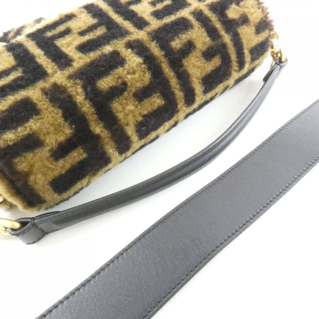 FENDI Baguette 8BR600 A8HP 肩背包 5