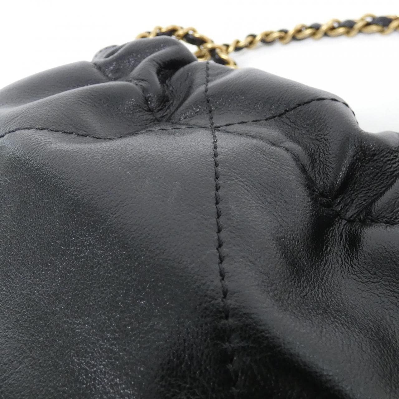 CHANEL Chanel 22 AS3980 Handbag 4