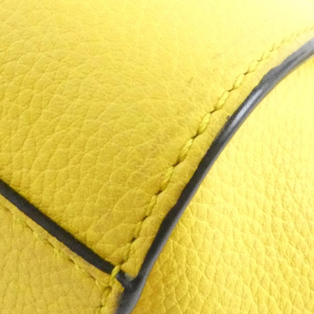 LOEWE Hammock 314 12 V07 Shoulder 4