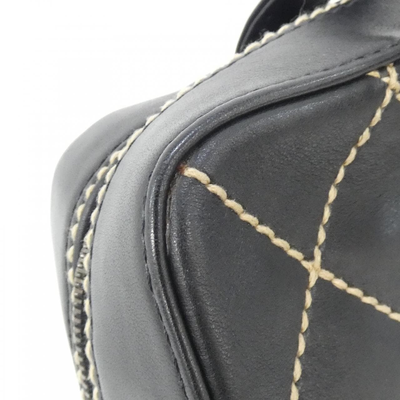CHANEL 18121 Handbag 5