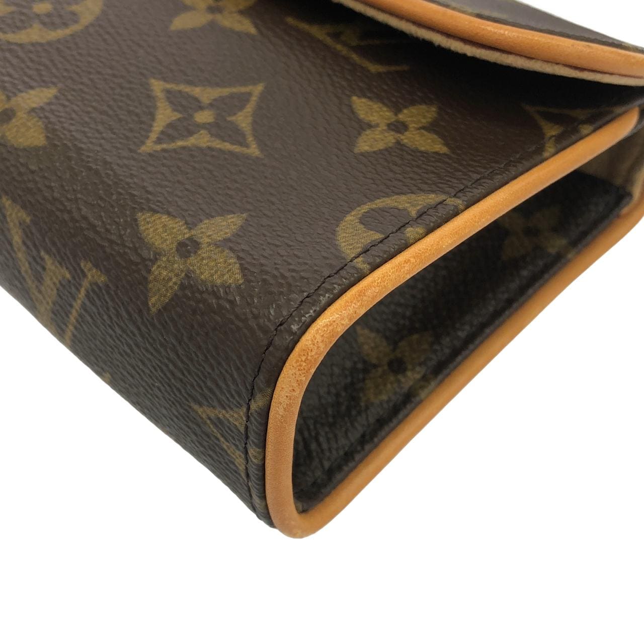 LOUIS VUITTON Pochette M51855+M67304 Belt Monogram 3