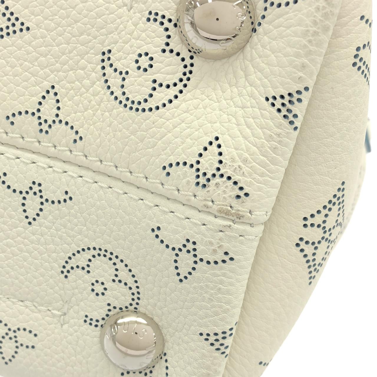 LOUIS VUITTON Mahina M56199 Handbag 3