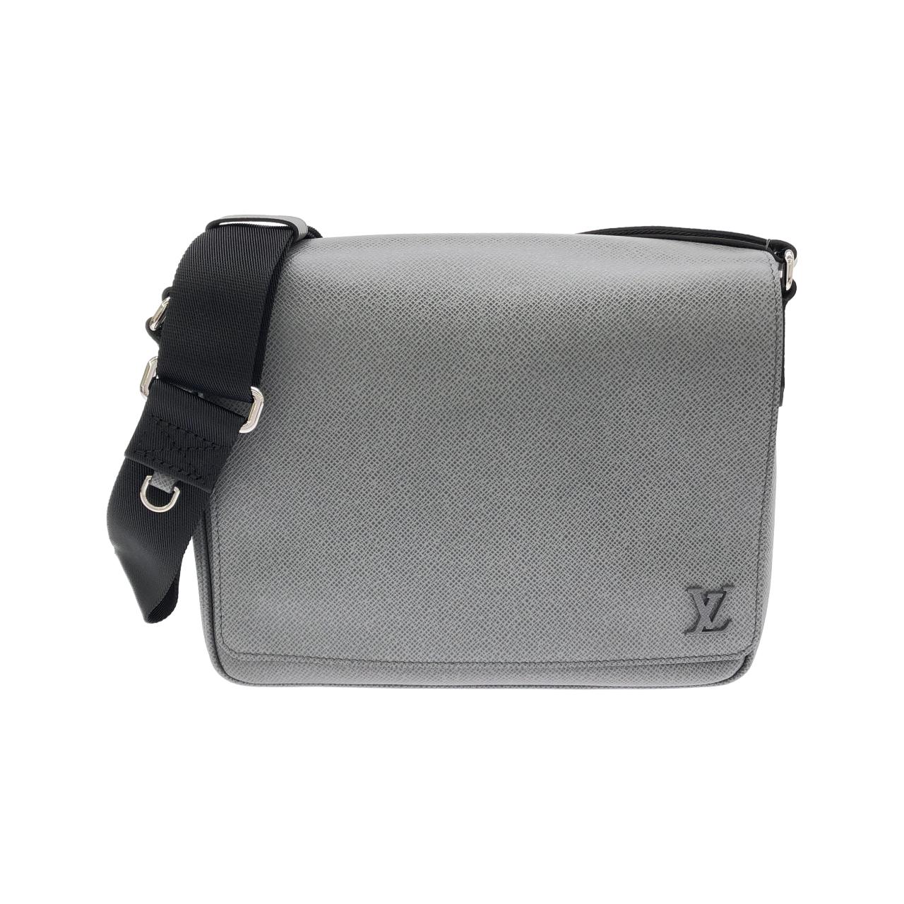 LOUIS VUITTON District M30851 Shoulder