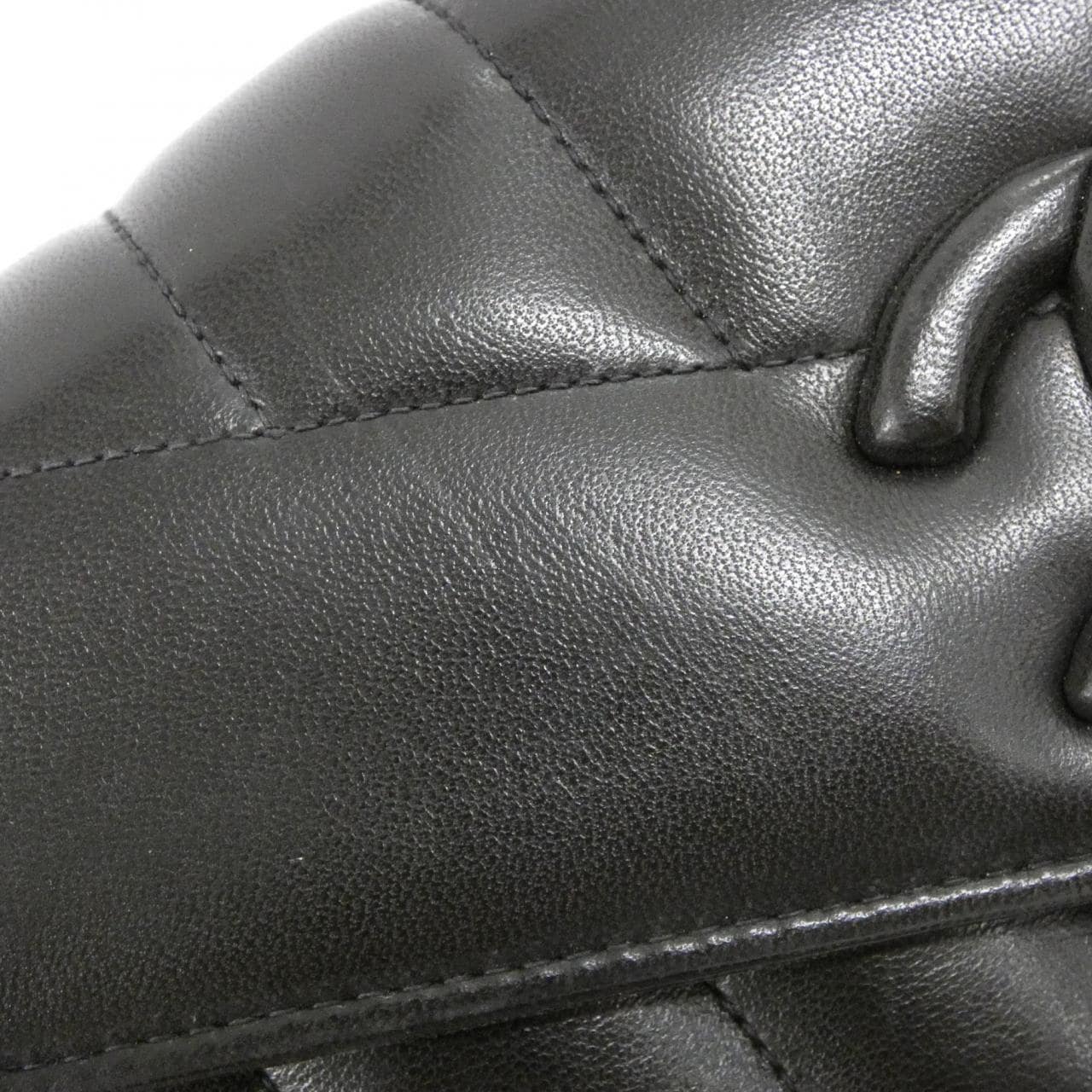 CHANEL Shoulder Lambskin 5