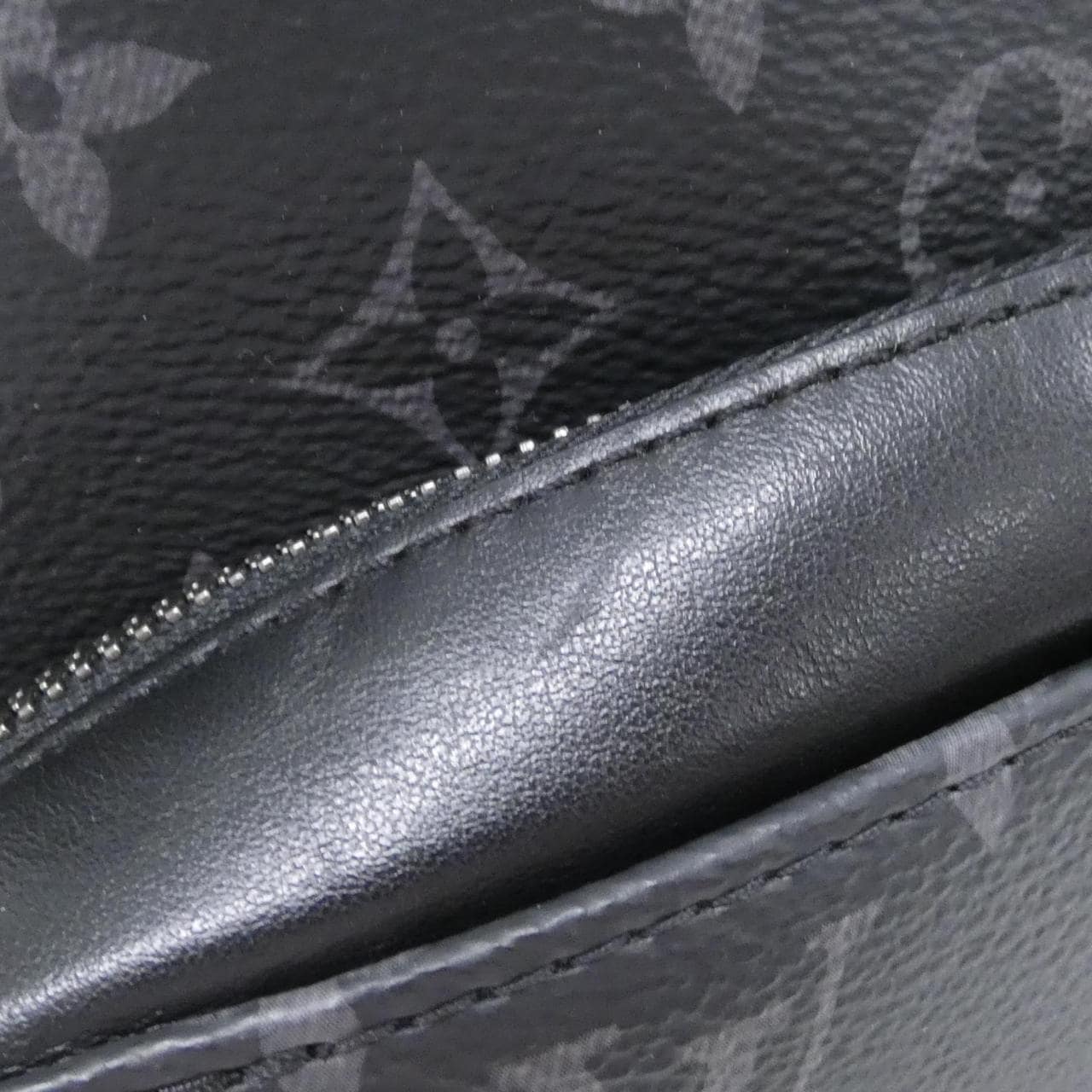 LOUIS VUITTON Discovery M45218 背包 Monogram 5