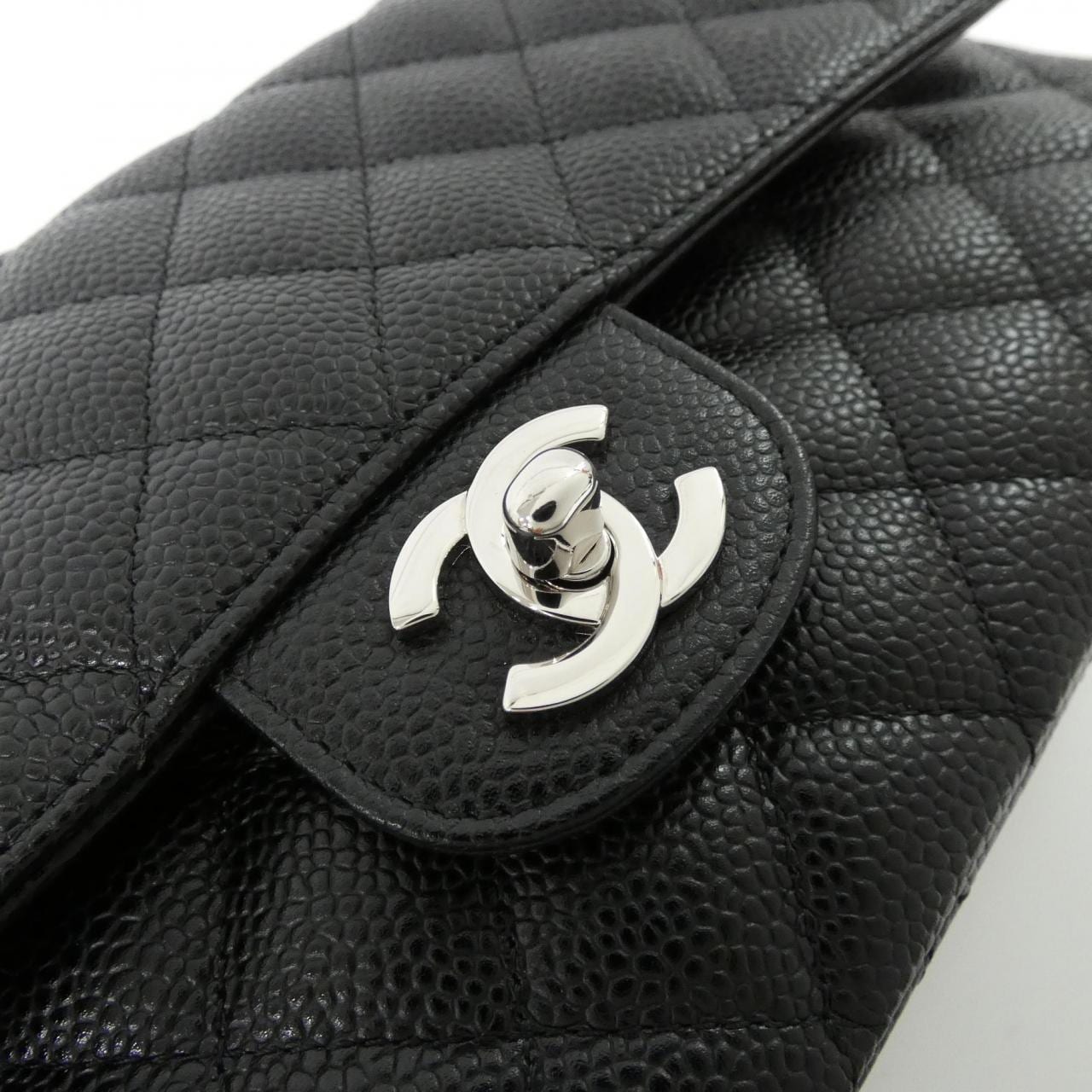 CHANEL Matelasse 1112 Shoulder Grained Calfskin 4
