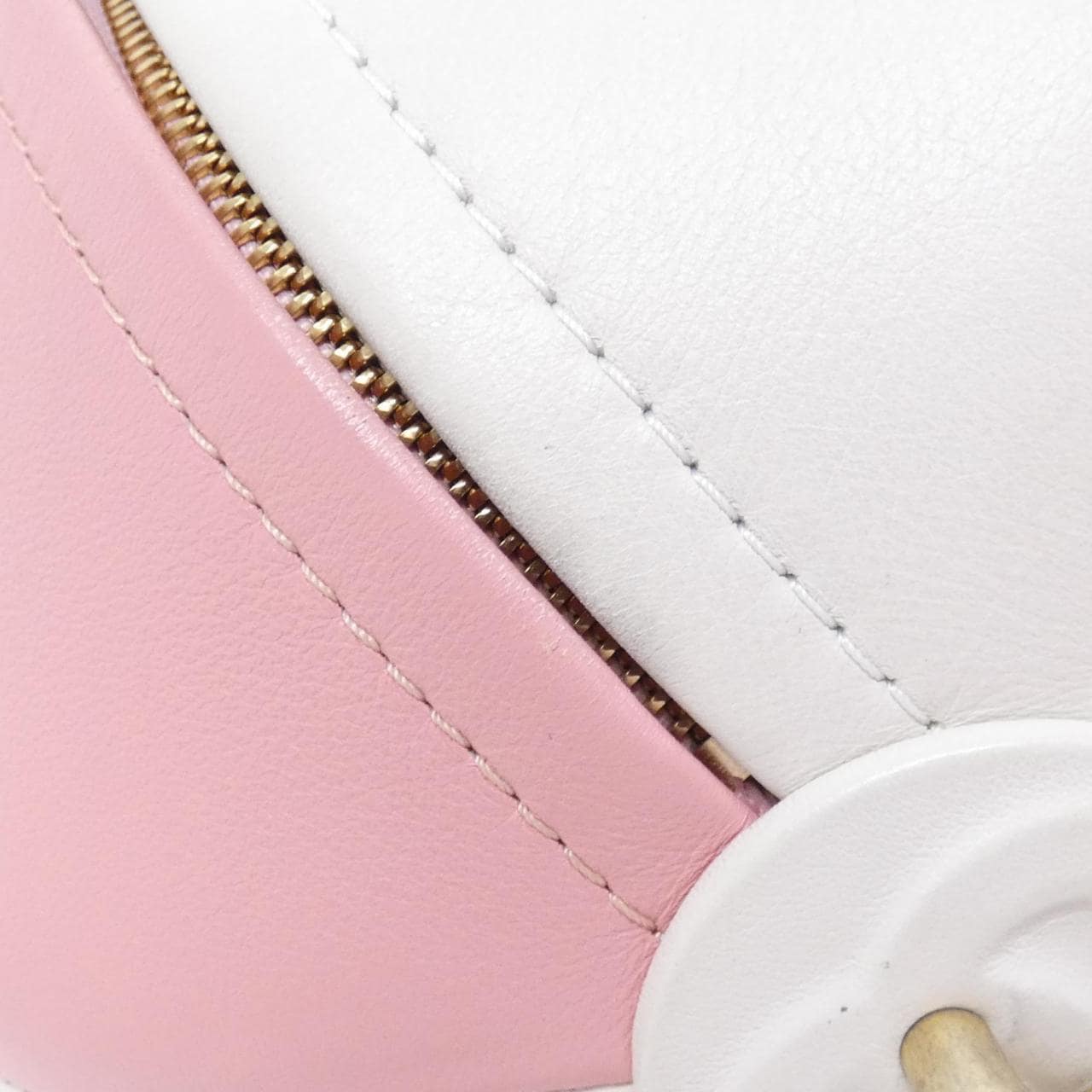 CHANEL AS0512 肩背包 3
