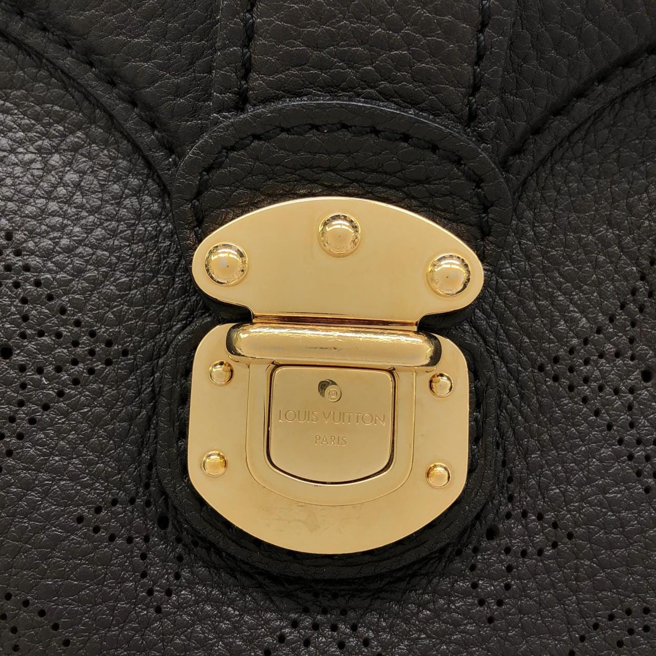 LOUIS VUITTON Mahina M95972 Shoulder 5