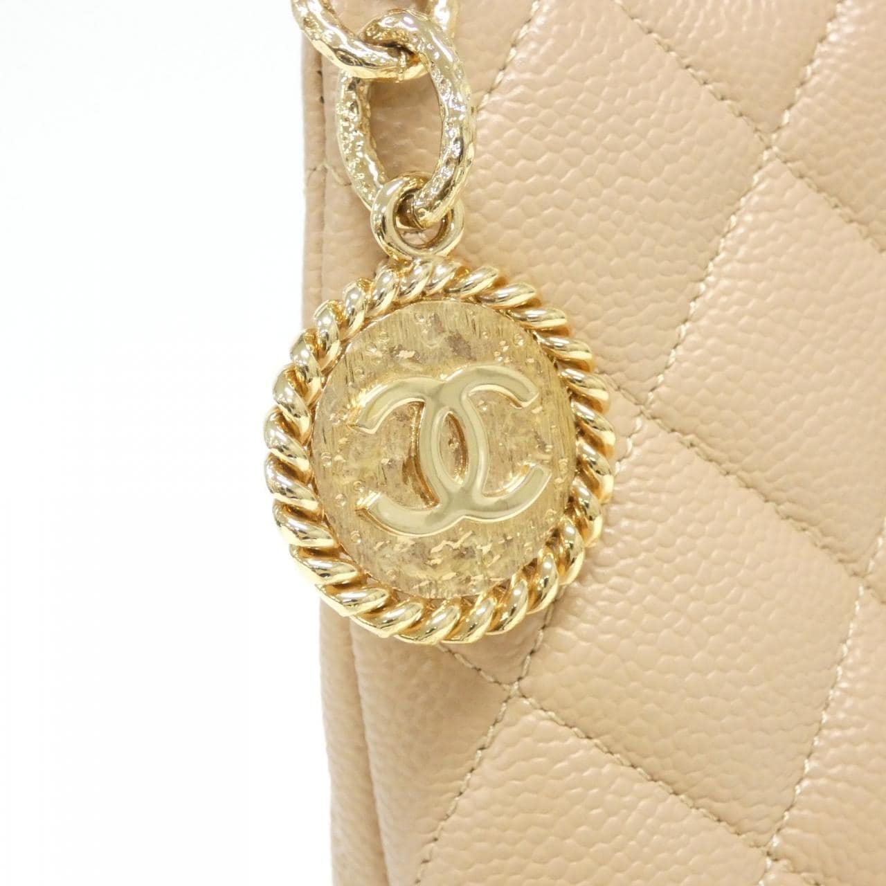 CHANEL Matelasse 1804 Handbag Grained Calfskin 4