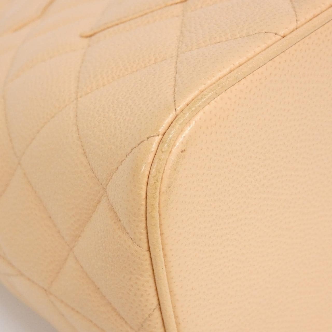 CHANEL Matelasse 1804 Handbag Grained Calfskin 3